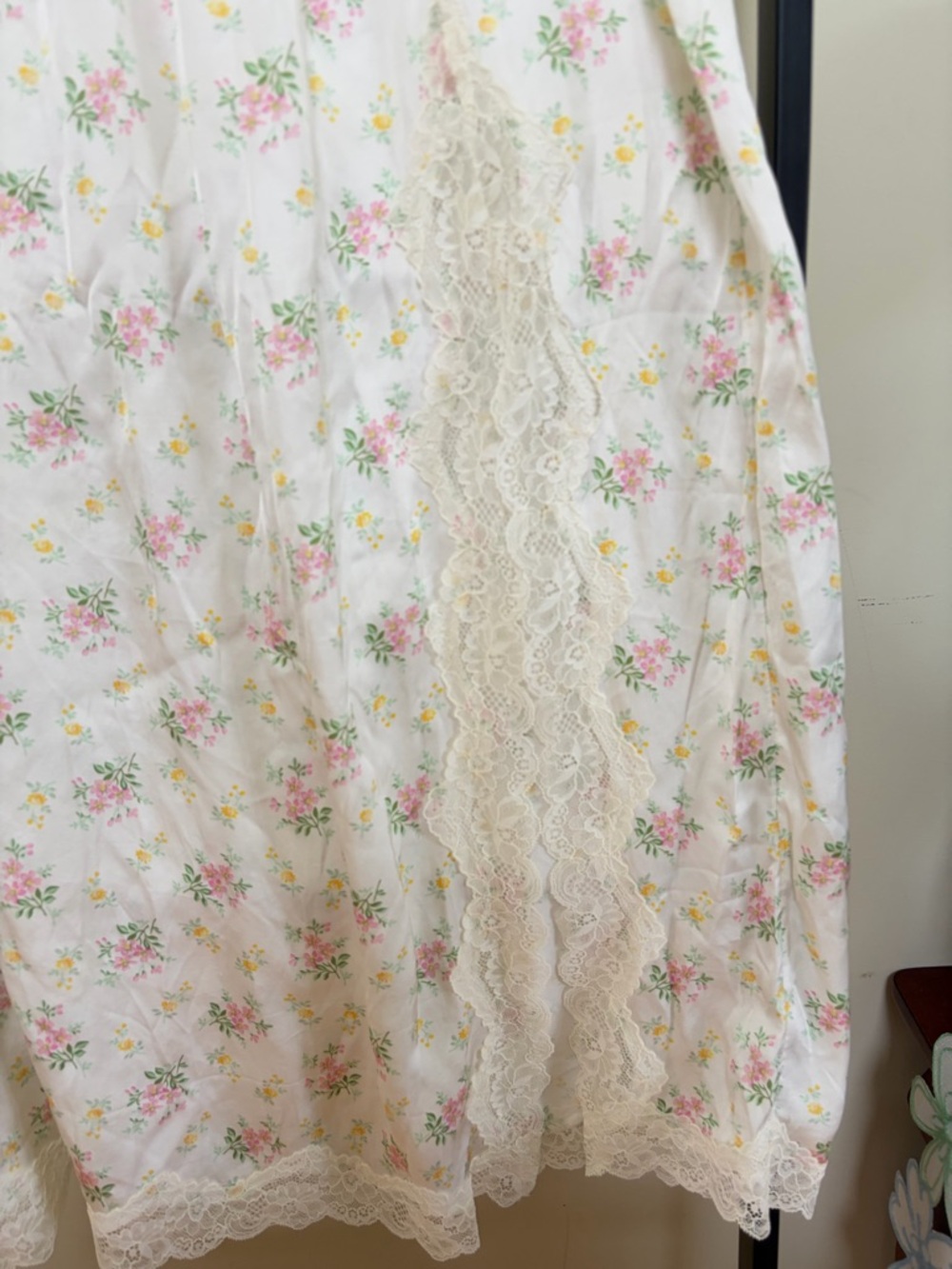 Aerie Floral Cream Satin lace trim Maxi viscose skirt XL - Picture 8 of 11